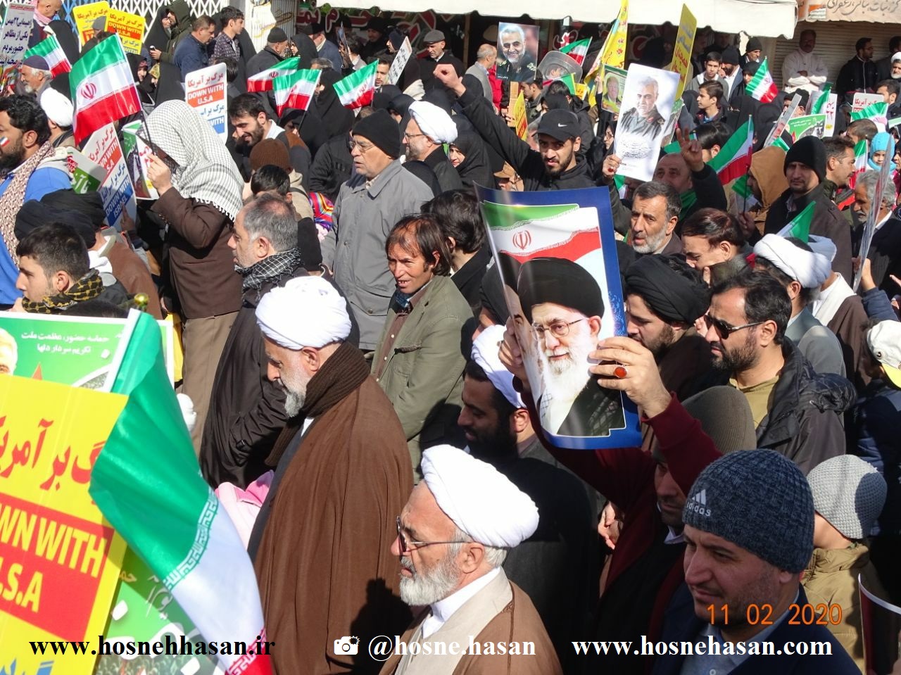 استاد-صمدی-آملی-در-راهپیمایی-22-بهمن-1400
