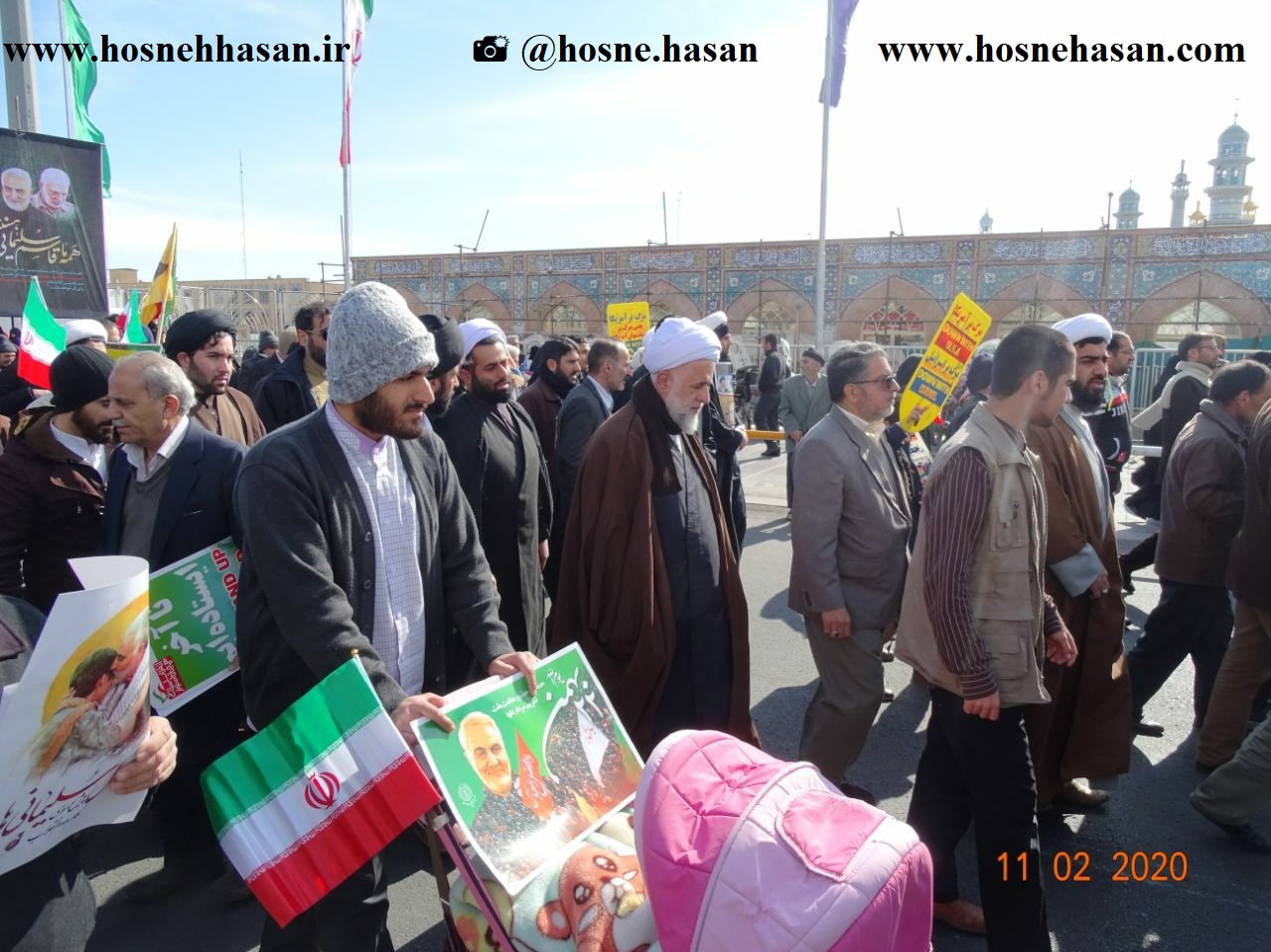 حضور-استاد-صمدی-آملی-در-راهپیمایی-22-بهمن